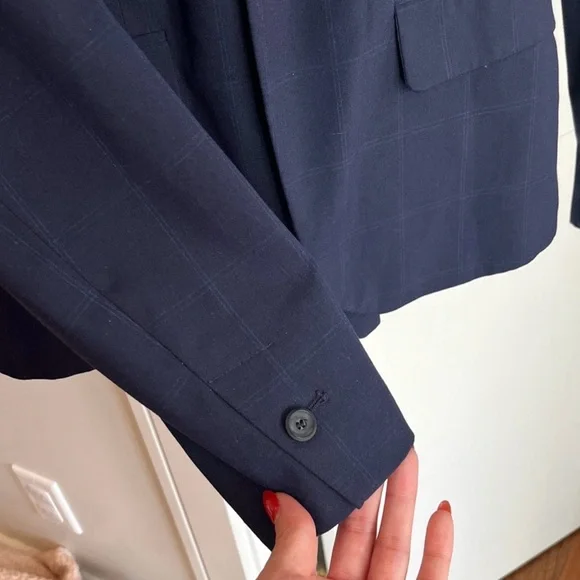 Zara Navy Blazer and Pant Suit Set - Picture 7 of 7